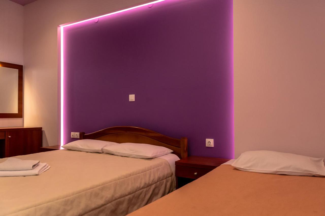 Telis Hotel Aigio Eksteriør billede