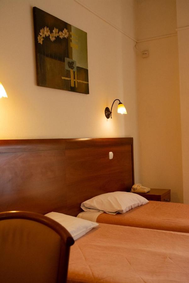 Telis Hotel Aigio Eksteriør billede